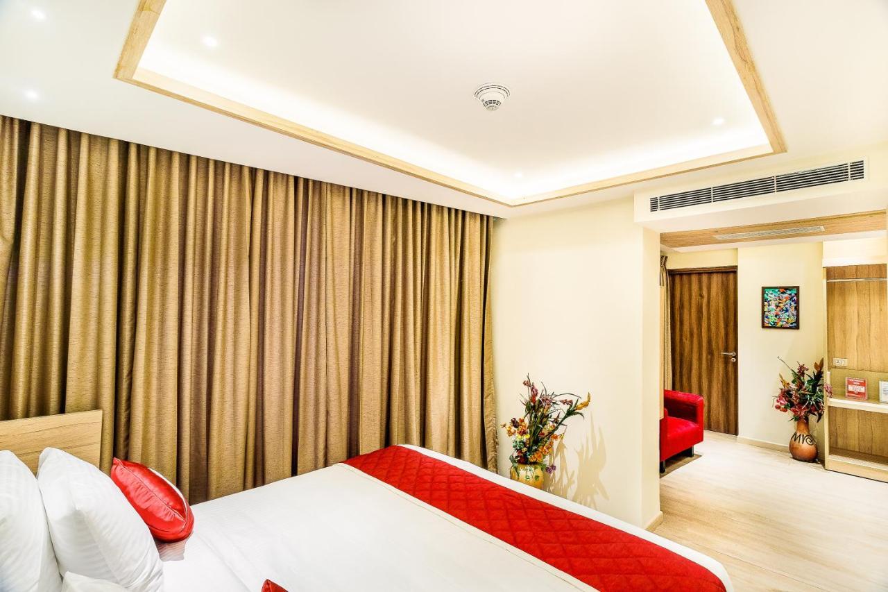Hotel Jagadish International-Sankey Road บังกาลอร์ ภายนอก รูปภาพ